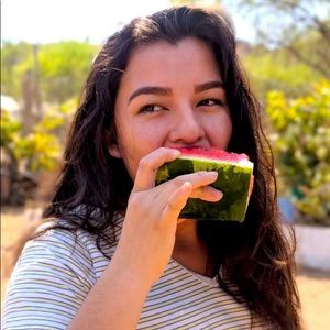 Meet your Posher, Jenny